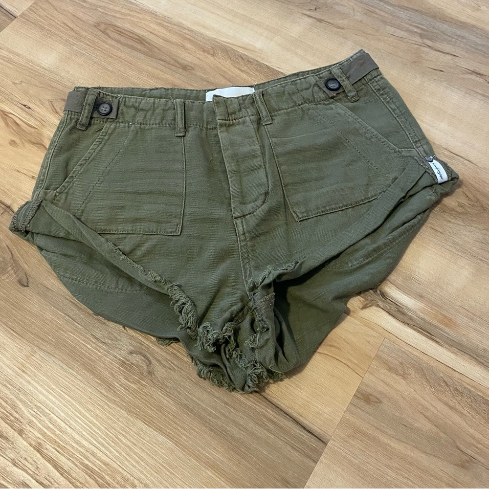One Teaspoon Cotton Short